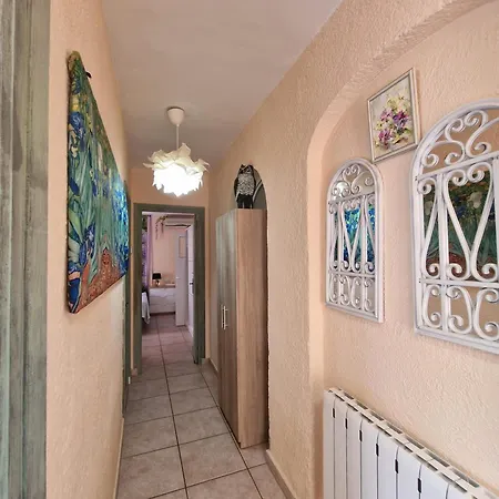 Holiday home Aurica